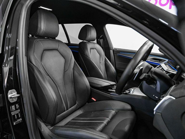 BMW 5 Series 520D Mht M Sport Touring HV70WPP Black #3