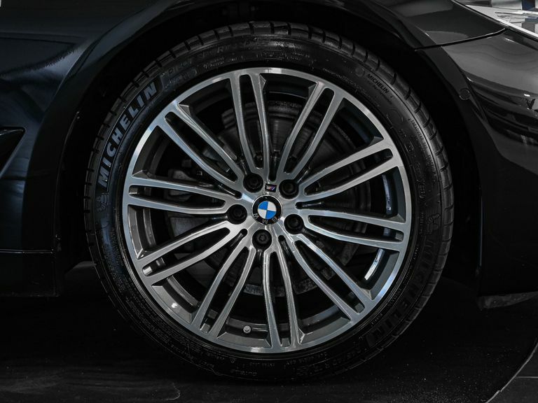 BMW 5 Series 520D Mht M Sport Touring HV70WPP Black #6