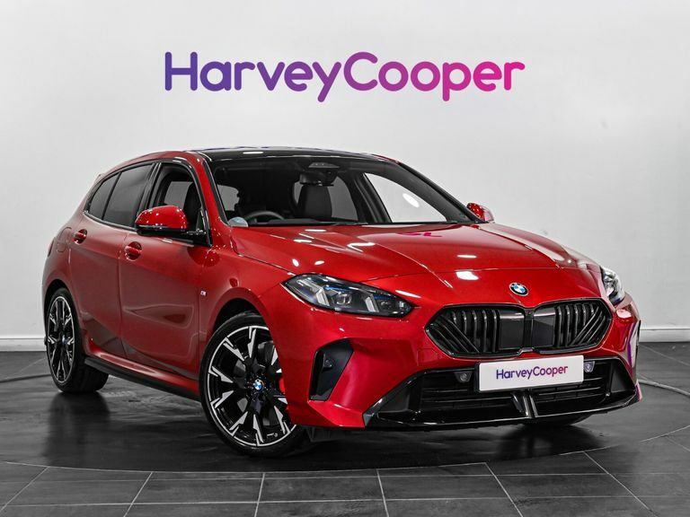 BMW 1 Series 120 M Sport Step Red