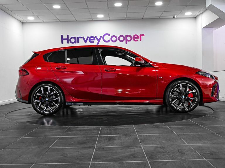 BMW 1 Series 120 M Sport Step Red #4