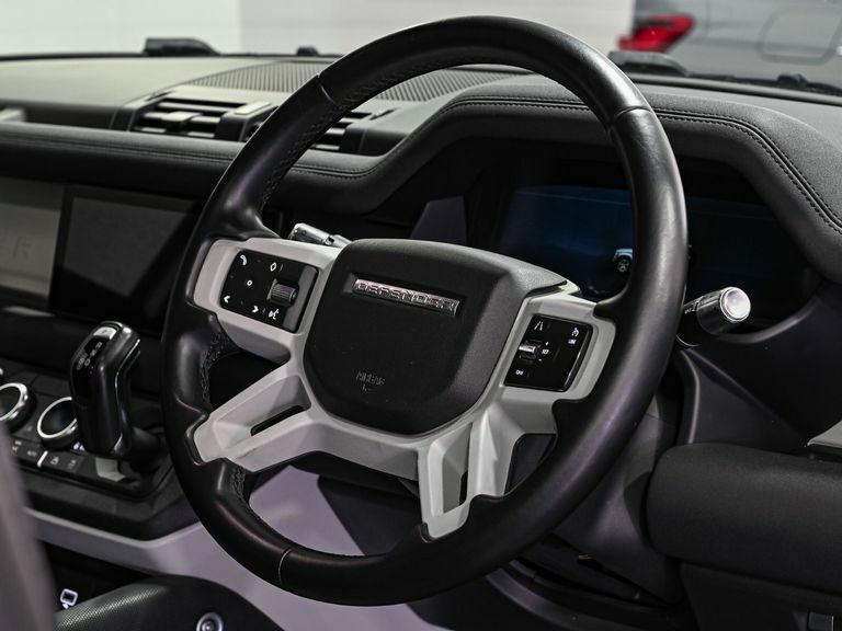 Land Rover Defender 110 Defender X-dynamic Hse D Mhev Black #8