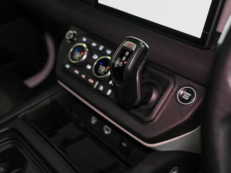 Land Rover Defender 110 Defender X-dynamic Hse D Mhev Black #10