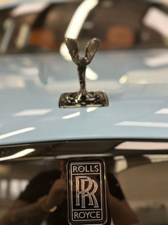 Rolls-Royce Cullinan V12 Silver #42
