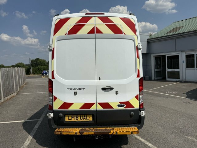 Ford Transit Custom 2.0 350 Ecoblue Panel Van Fwd L2 LF18UAL White #4