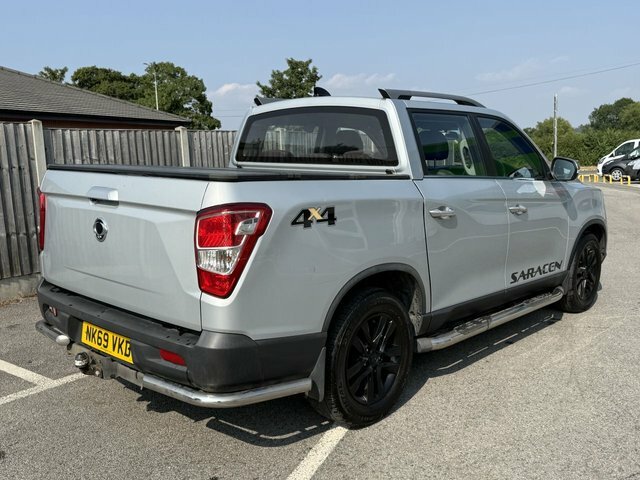SsangYong Musso 2.2D Saracen Pickup Double Cab 4Wd Silver #3