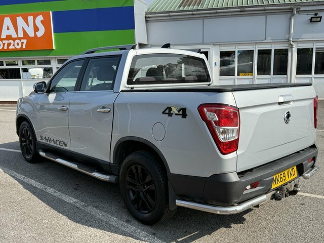 SsangYong Musso 2.2D Saracen Pickup Double Cab 4Wd Silver #5