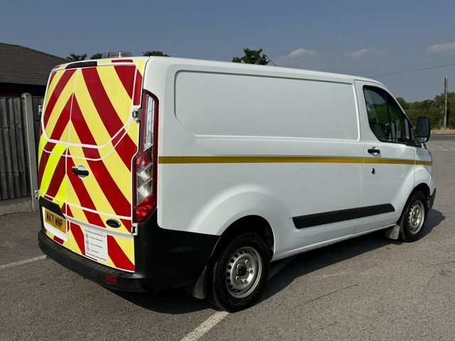 Ford Transit Custom 2.0 300 Ecoblue Leader Panel Van MA71WNP White #3