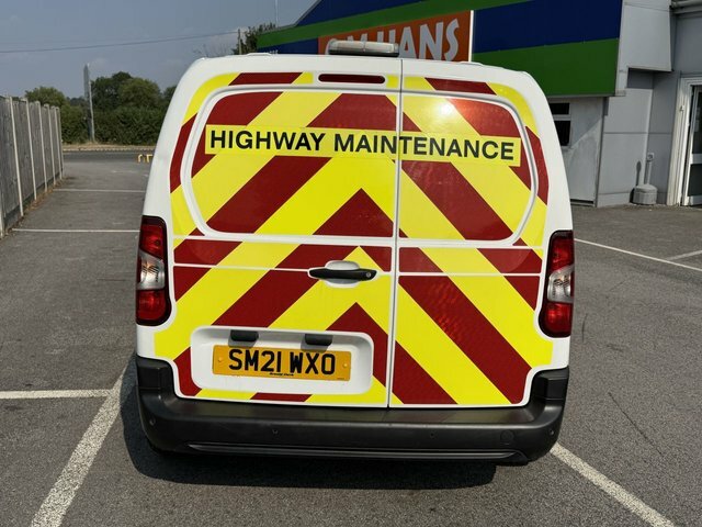 Citroen Berlingo 1.5 Bluehdi 650 Enterprise M Panel Van White #4