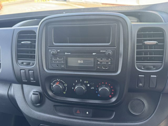 Vauxhall Vivaro 1.6 2900 L2h1 Cdti Grey #18