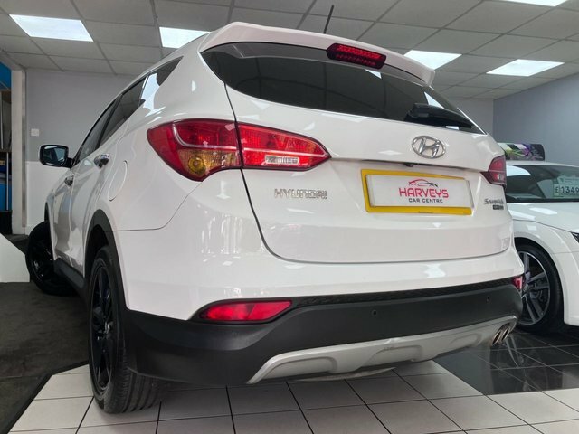 Hyundai Santa Fe 2.2 Crdi Style 5 Seats -Full Service History White #26