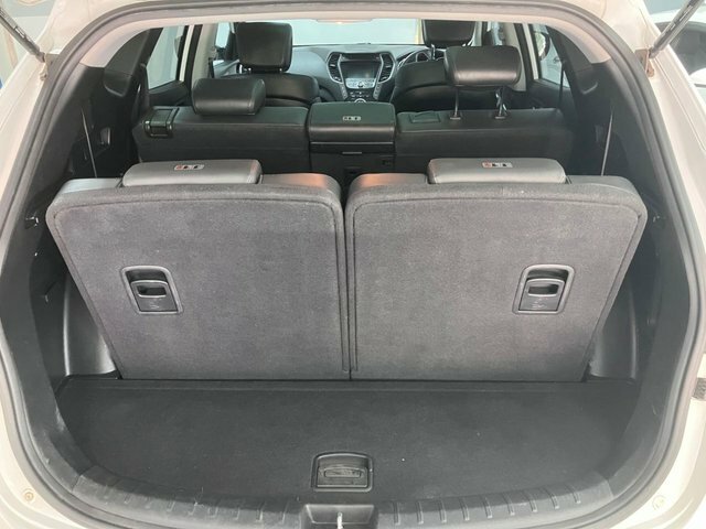 Hyundai Santa Fe 2.2 Crdi Style 5 Seats -Full Service History White #66