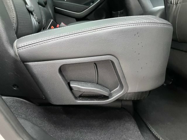 Hyundai Santa Fe 2.2 Crdi Style 5 Seats -Full Service History White #52