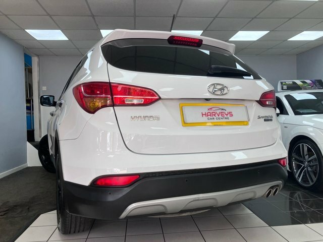 Hyundai Santa Fe 2.2 Crdi Style 5 Seats -Full Service History White #21
