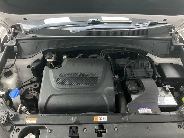 Hyundai Santa Fe 2.2 Crdi Style 5 Seats -Full Service History White #51