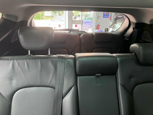 Hyundai Santa Fe 2.2 Crdi Style 5 Seats -Full Service History White #61