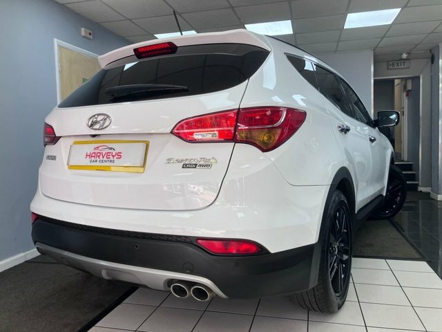 Hyundai Santa Fe 2.2 Crdi Style 5 Seats -Full Service History White #70