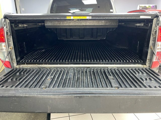 Nissan Navara 2.3 Dci Tekna 4X4 Silver #24