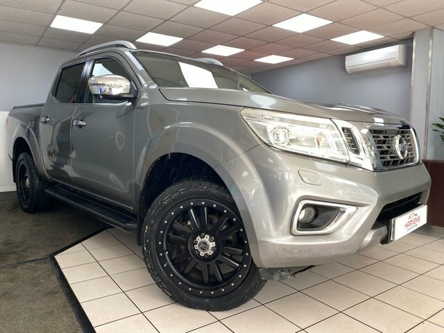 Nissan Navara 2.3 Dci Tekna Pickup Double Cab 4W Grey