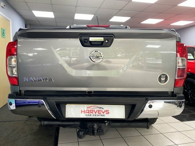 Nissan Navara 2.3 Dci Tekna 4X4 Silver #20