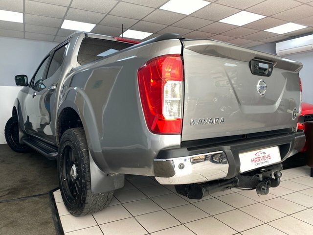 Nissan Navara 2.3 Dci Tekna 4X4 Silver #21