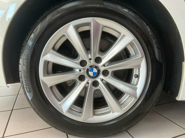 BMW 5 Series 520D Efficientdynamics Black #34