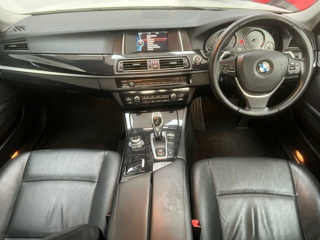 BMW 5 Series 520D Efficientdynamics Black #10