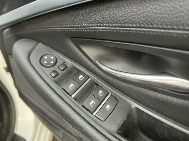 BMW 5 Series 520D Efficientdynamics Black #31