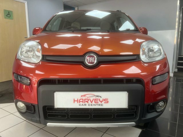 Fiat Panda 0.9 Twinair 4X4 Hatchback Euro 6 Red #4