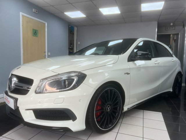 Mercedes-Benz A Class 2.0 A45 Amg Hatchback Spds Dct 4Matic E White #6
