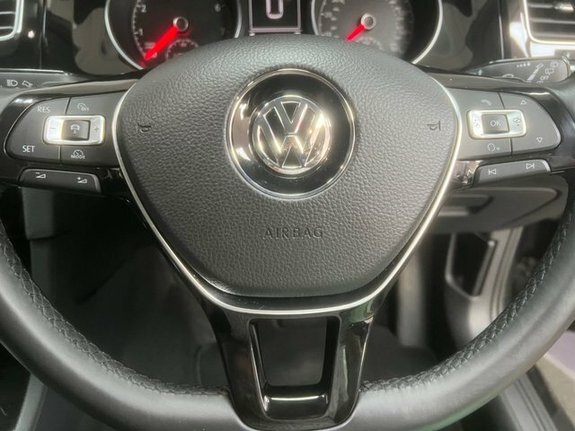 Volkswagen Golf Hatchback 1.6 Tdi Bluemotion Tech S 2013 Grey #30