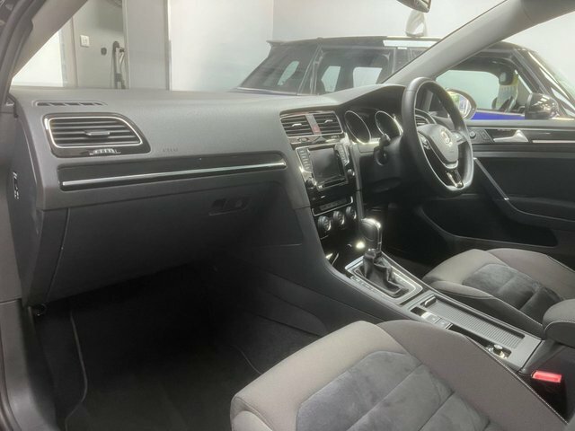 Volkswagen Golf Hatchback 1.6 Tdi Bluemotion Tech S 2013 Grey #12