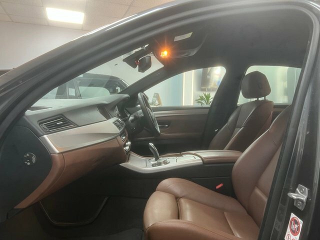 BMW 5 Series  Black #13