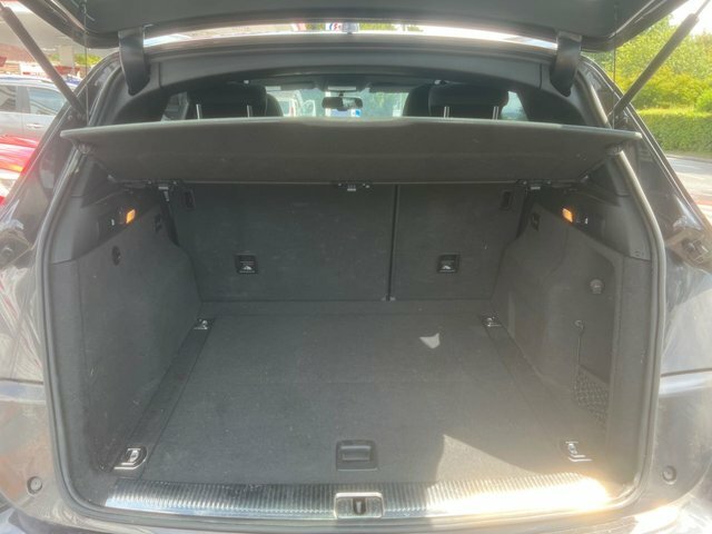 Audi Q5 2.0 Tdi Quattro S Line Plus 187 Bhp Silver #16