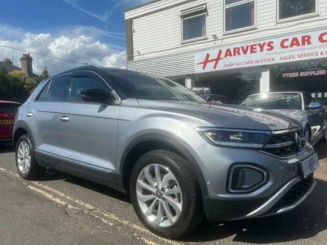 Volkswagen T-Roc 1.5 Tsi Style Suv Dsg Euro 6 S S 150 LJ24ECE Silver #4