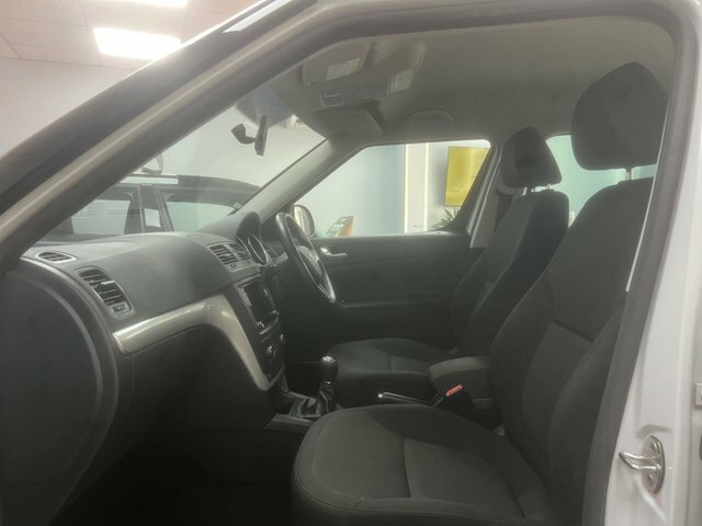 Skoda Yeti 1.2L Se L Green #13