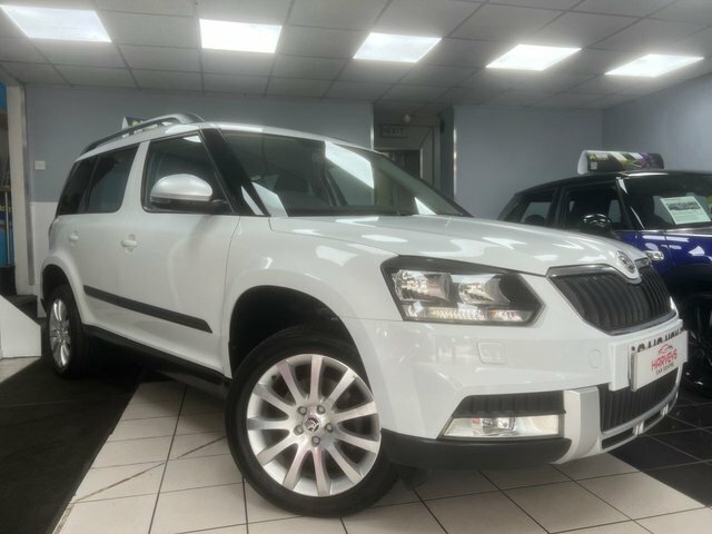 Skoda Yeti 2.0 Tdi Se Business Outdoor 4Wd White #2