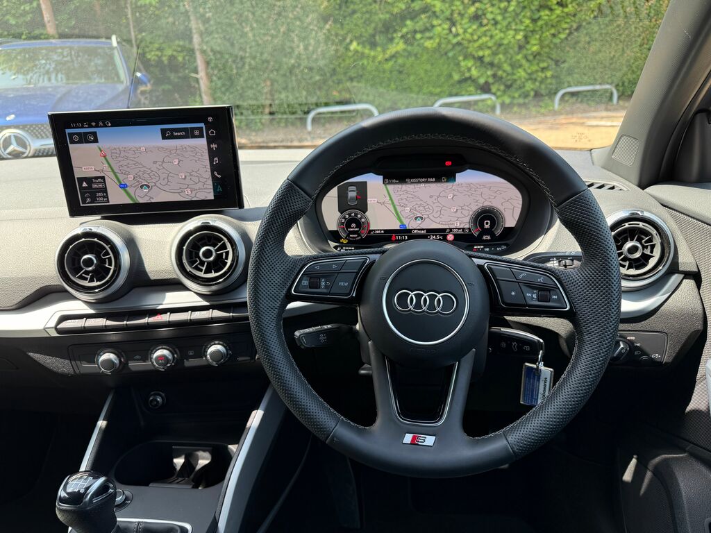 Audi Q2 S Line GY75HSK Black #6