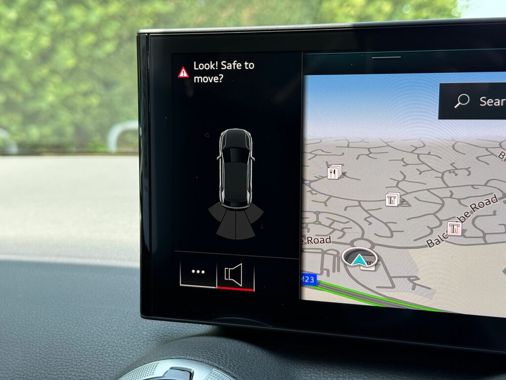 Audi Q2 S Line GY75HSK Black #4