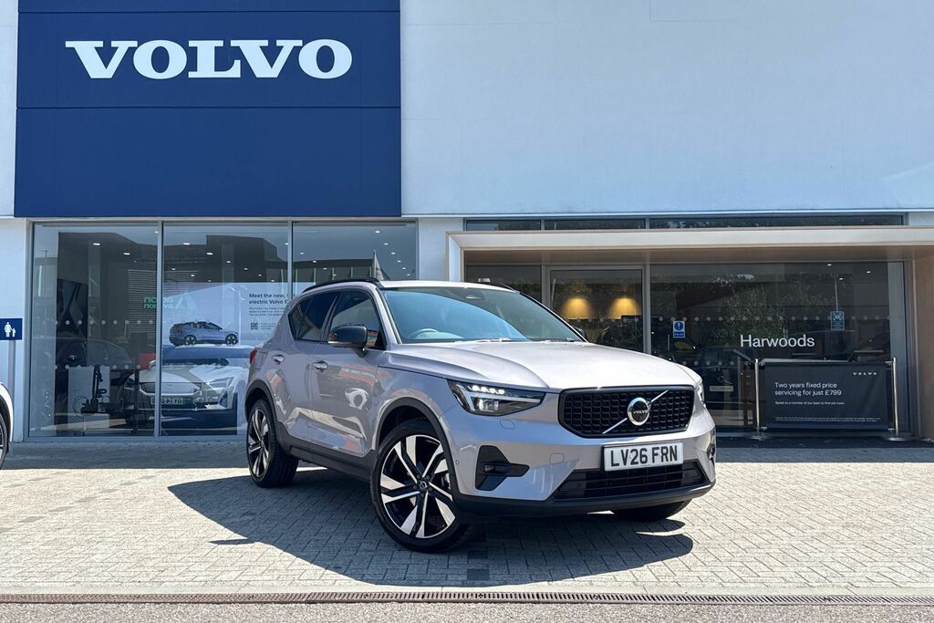 Volvo XC40 Ultra Black