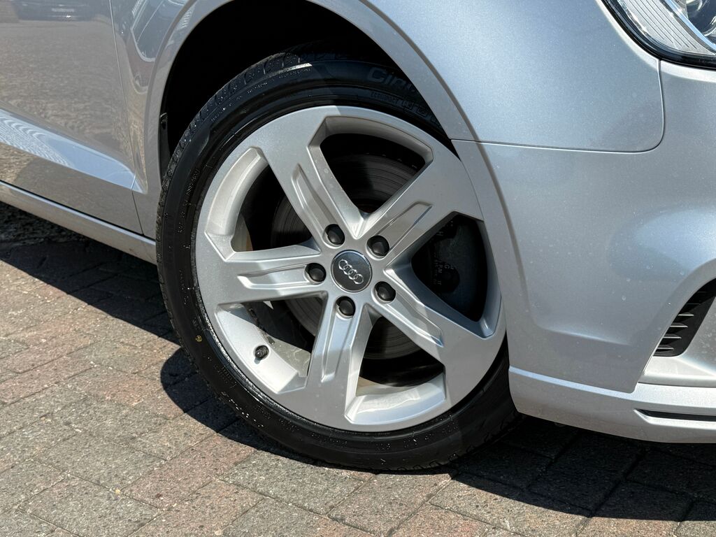 Audi A3 Sport Black #6