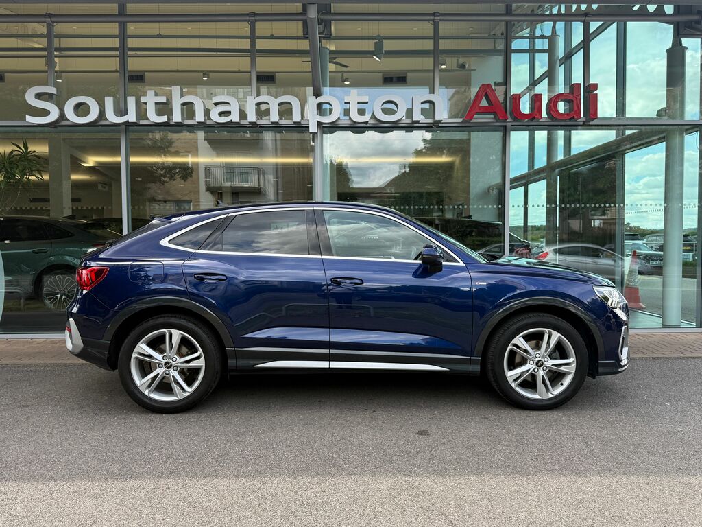 Audi Q3 S Line DX73XFU Blue #2