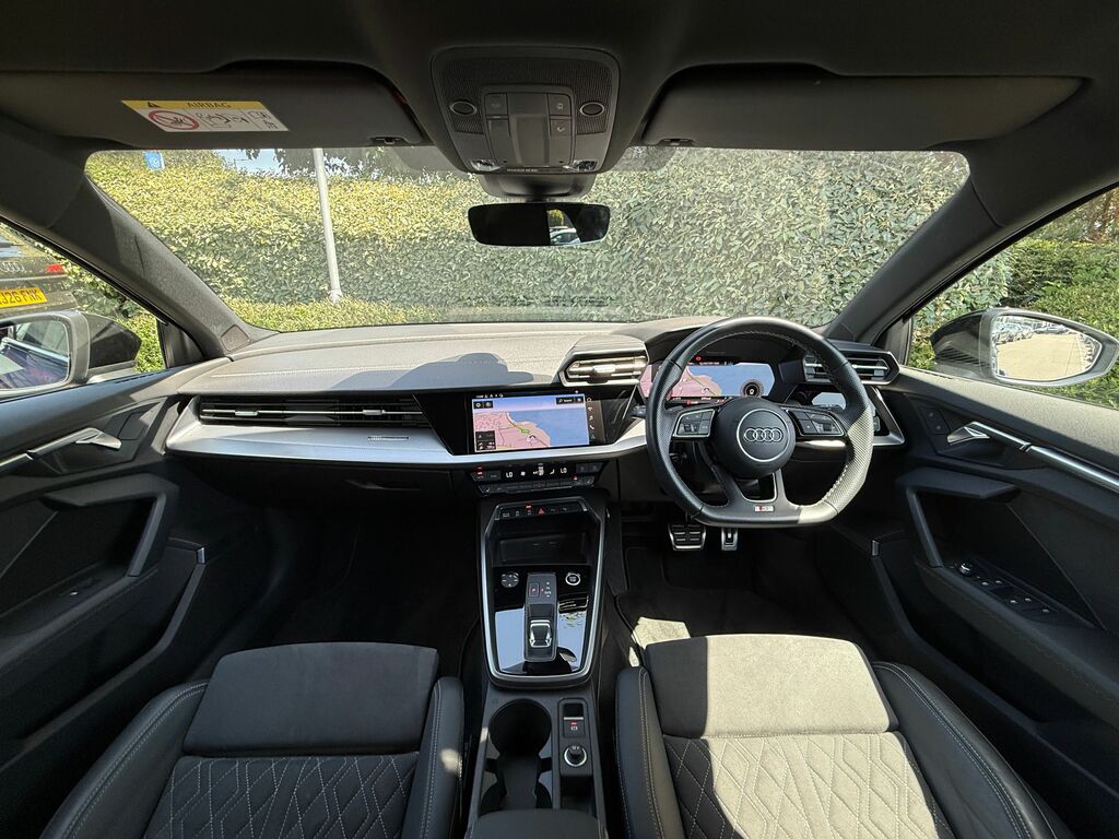 Audi A3 Edition 1 NX23UFH Blue #4