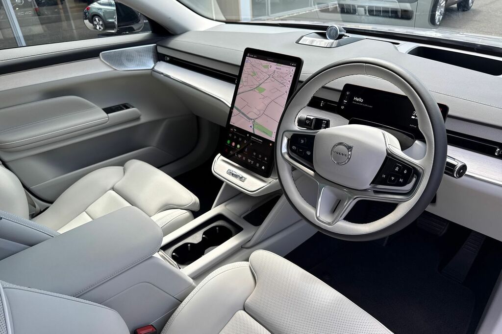 Volvo ES90 Ultra Black #6