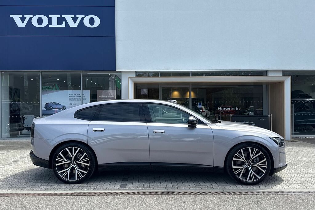 Volvo ES90 Ultra Black #2