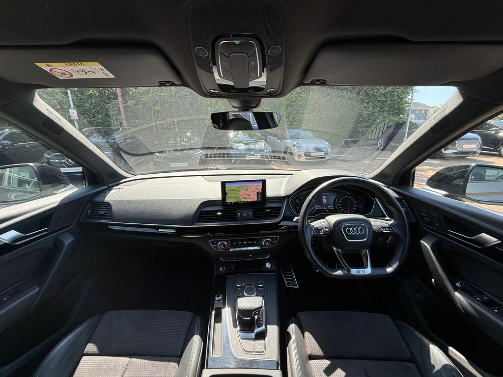 Audi Q5 Black Edition GP68VHD Black #3