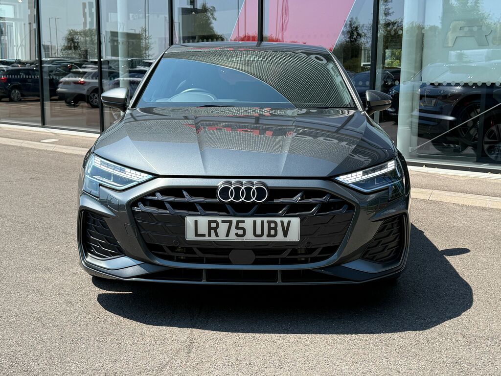 Audi A3 S Line LR75UBV Black #5