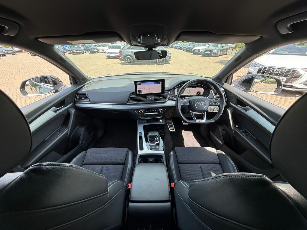 Audi Q5 S Line RO72EGU Black #3