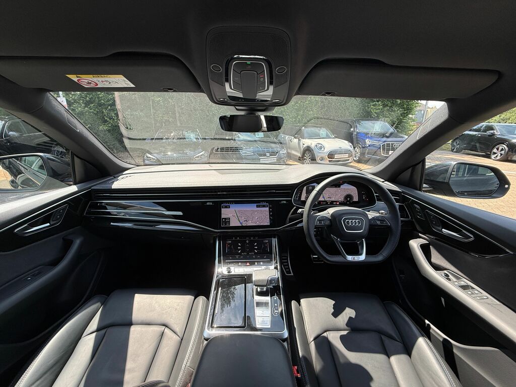 Audi Q8 Black Edition Black #3