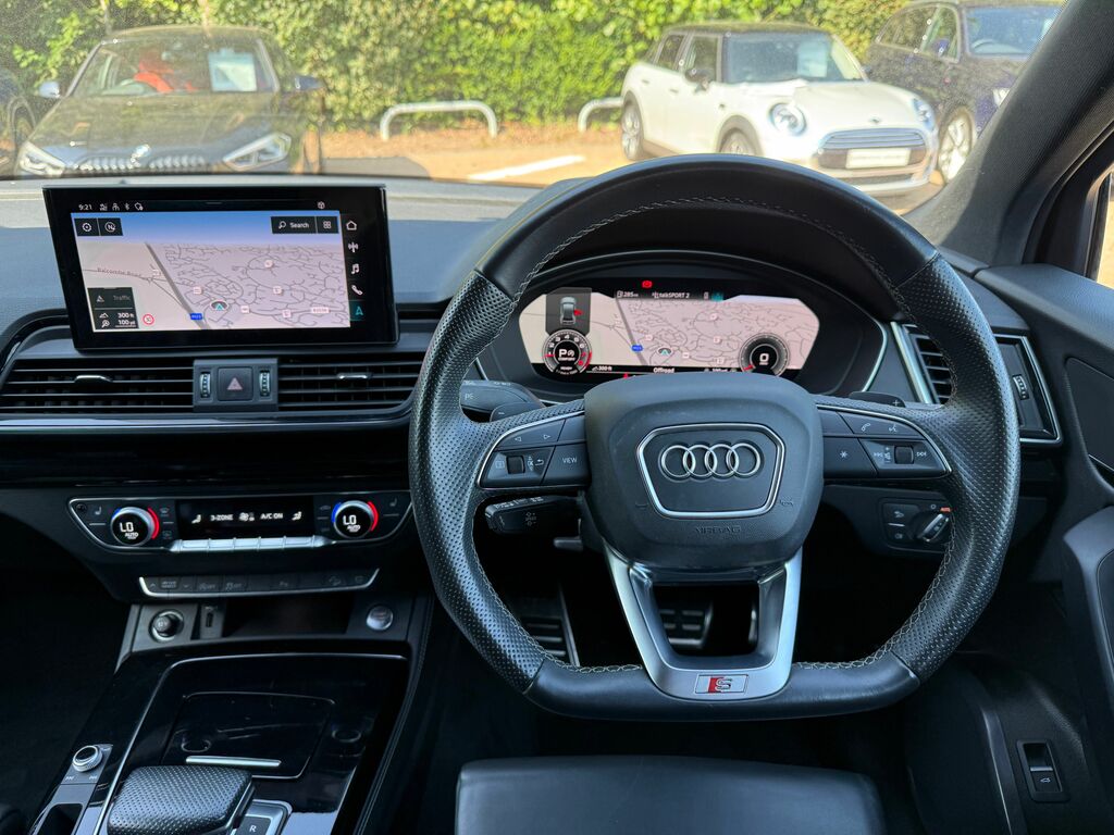 Audi Q5 Edition 1 VE71GSV Black #6