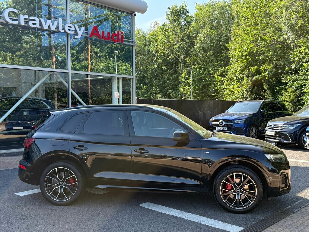 Audi Q5 Edition 1 VE71GSV Black #2